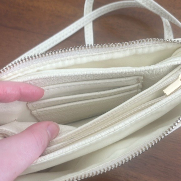 Purse - Picture 3 of 4